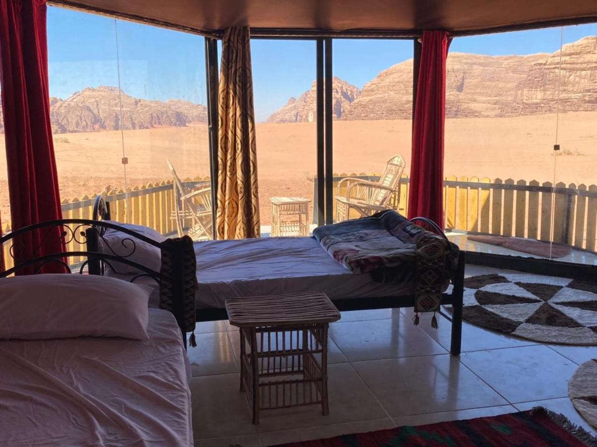 Bedouin Holidays Camp And Jeep Tours วาดิรัม ภายนอก รูปภาพ