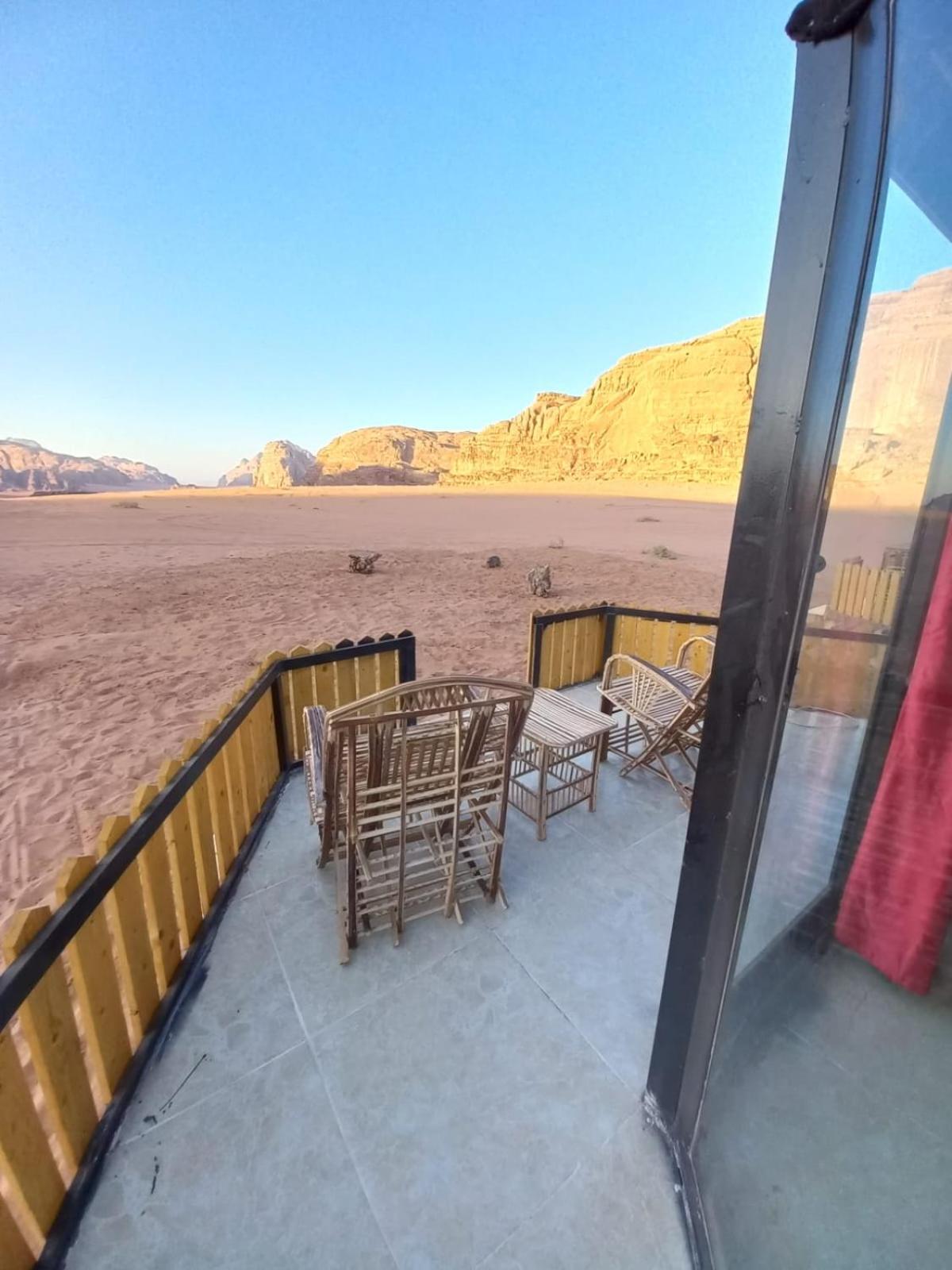 Bedouin Holidays Camp And Jeep Tours วาดิรัม ภายนอก รูปภาพ