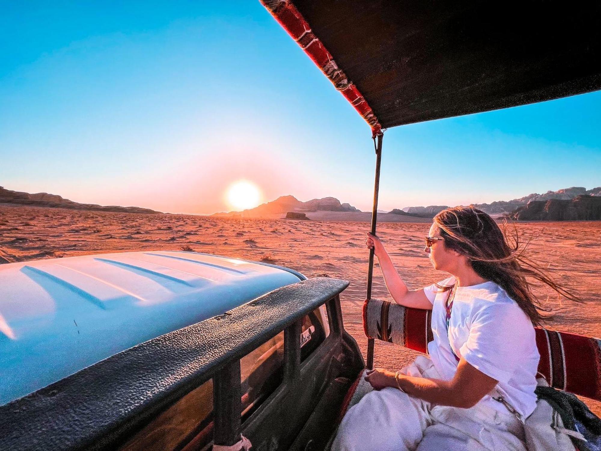 Bedouin Holidays Camp And Jeep Tours วาดิรัม ภายนอก รูปภาพ